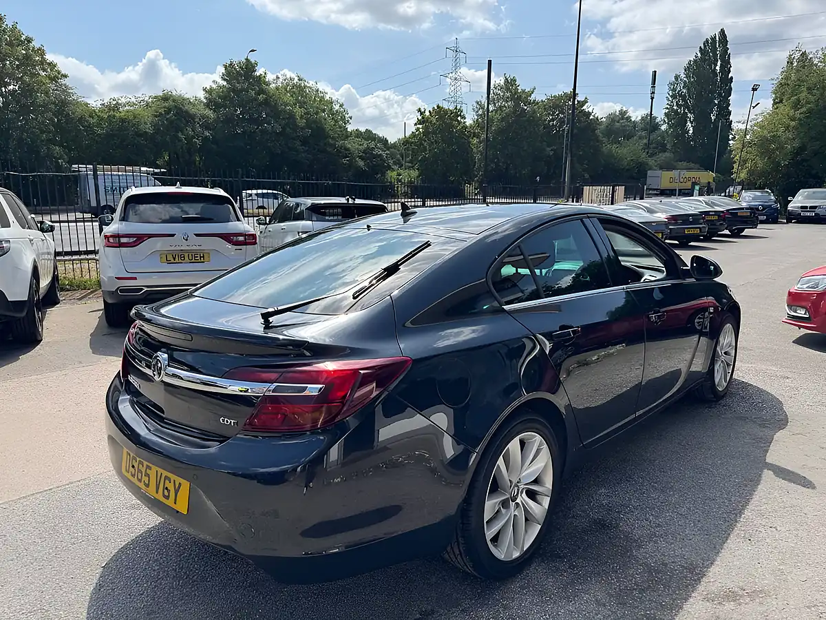 Used 2015 Vauxhall Insignia Sri Nav Black - Interior and Exterior details 5
