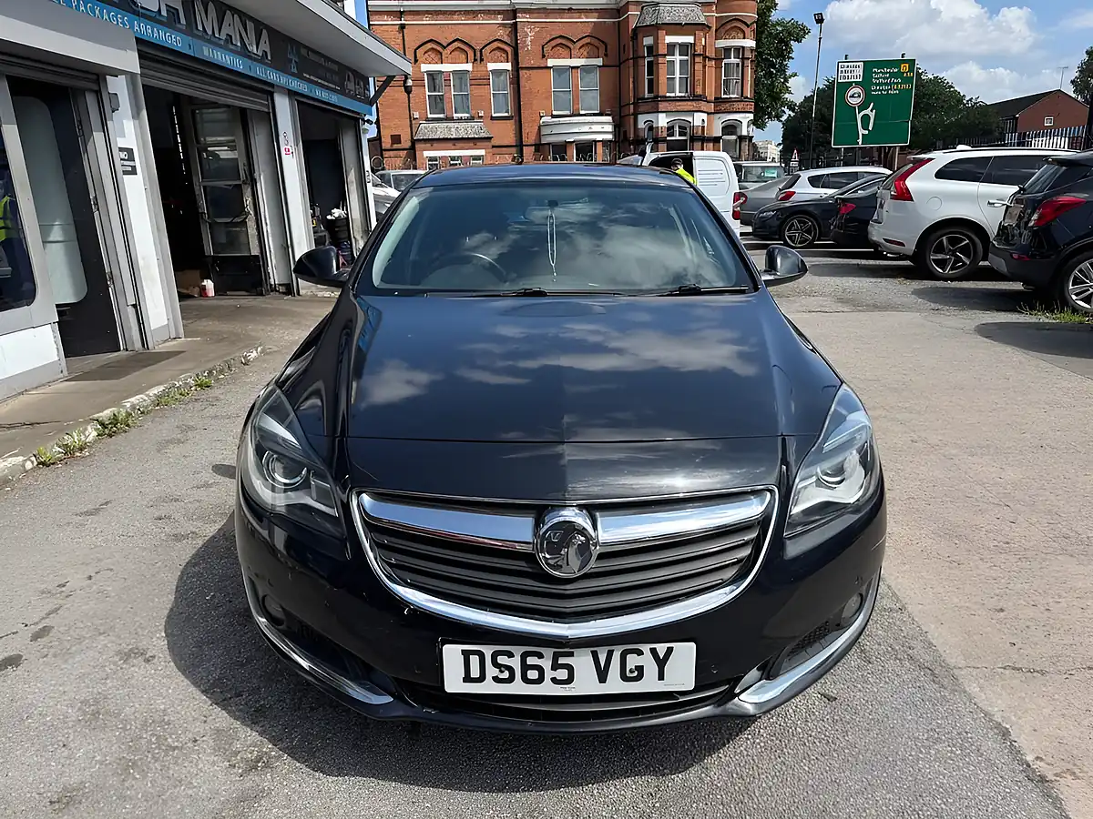 Used 2015 Vauxhall Insignia Sri Nav Black - Interior and Exterior details 7
