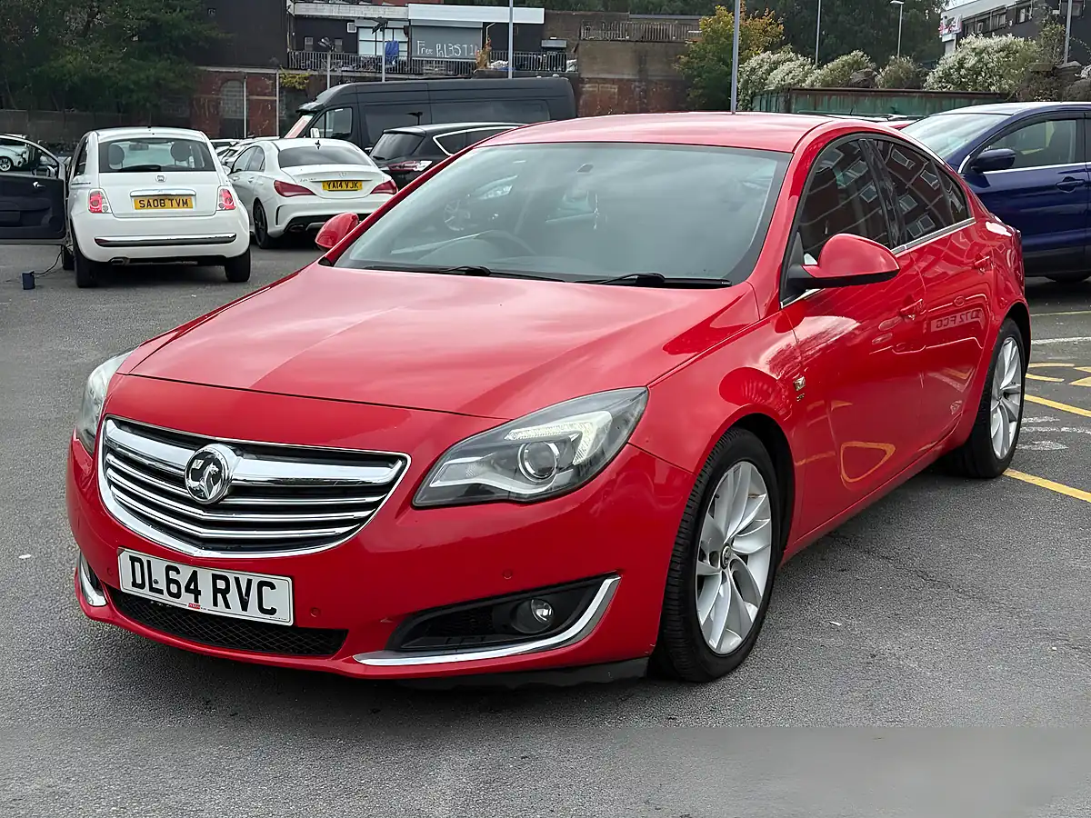 Used 2015 Vauxhall Insignia Sri Nav Red - Interior and Exterior details 3