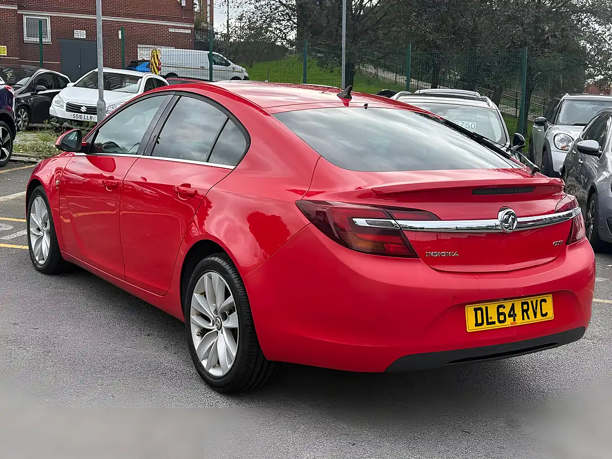 Used 2015 Vauxhall Insignia Sri Nav Red - Interior and Exterior details 4