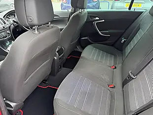 Used 2015 Vauxhall Insignia Sri Nav Targa Red - Interior and Exterior details 6