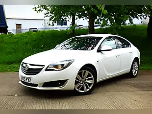 Used 2015 Vauxhall Insignia Sri Nav White - Interior and Exterior details 17