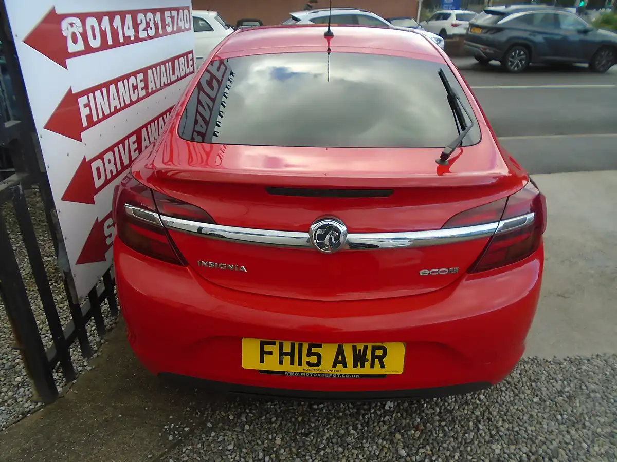 Used 2015 Vauxhall Insignia Sri Red - Interior and Exterior details 17