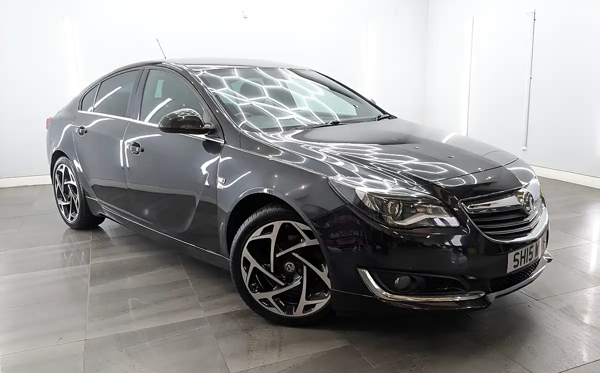 Used 2015 Vauxhall Insignia Sri Vx Line Carbon Flash - Front View