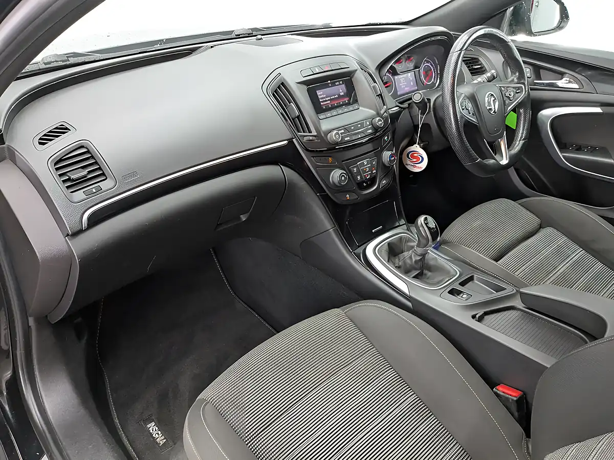 Used 2015 Vauxhall Insignia Sri Vx Line Carbon Flash - Interior and Exterior details 15