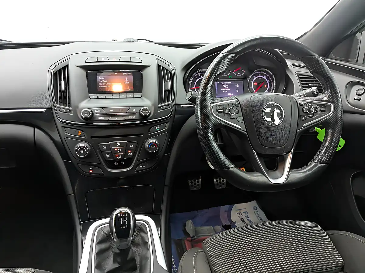 Used 2015 Vauxhall Insignia Sri Vx Line Carbon Flash - Interior and Exterior details 17
