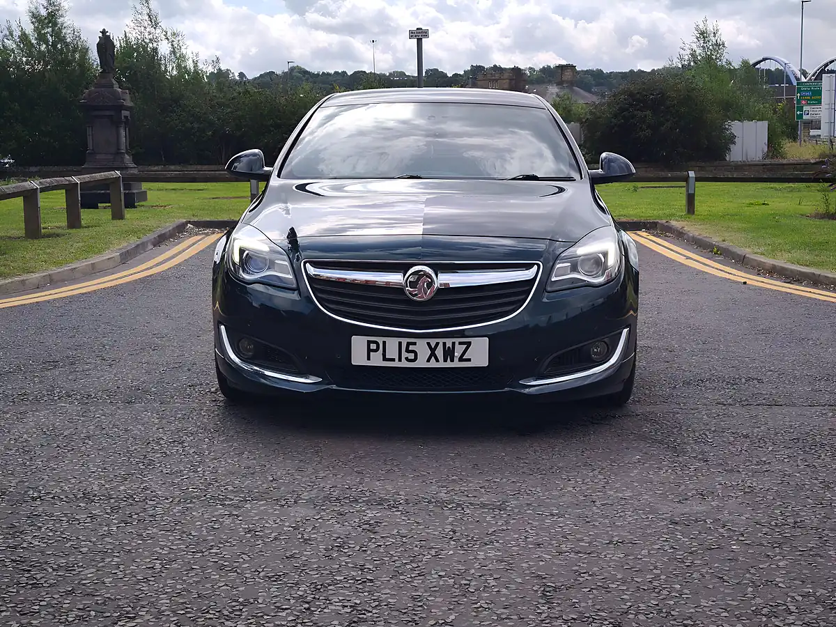 Used 2015 Vauxhall Insignia Sri Vx Line Green - Interior and Exterior details 6