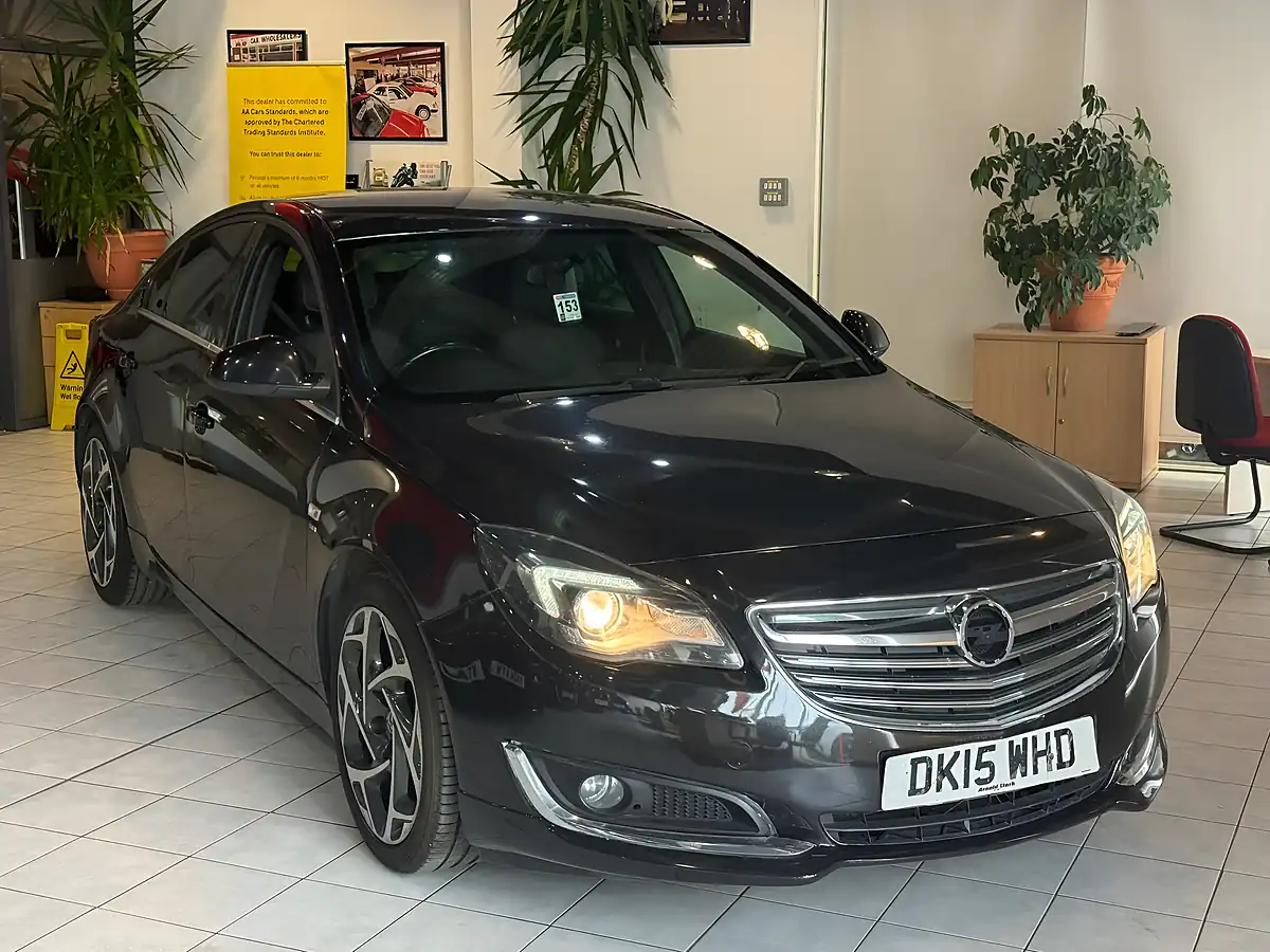 Used 2015 Vauxhall Insignia Sri Vx Line Nav Black - Interior and Exterior details 3