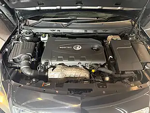 Used 2015 Vauxhall Insignia Sri Vx Line Nav Black - Interior and Exterior details 10