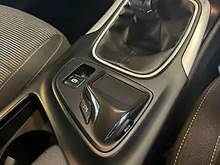 Used 2015 Vauxhall Insignia Sri Vx Line Nav Black - Interior and Exterior details 2