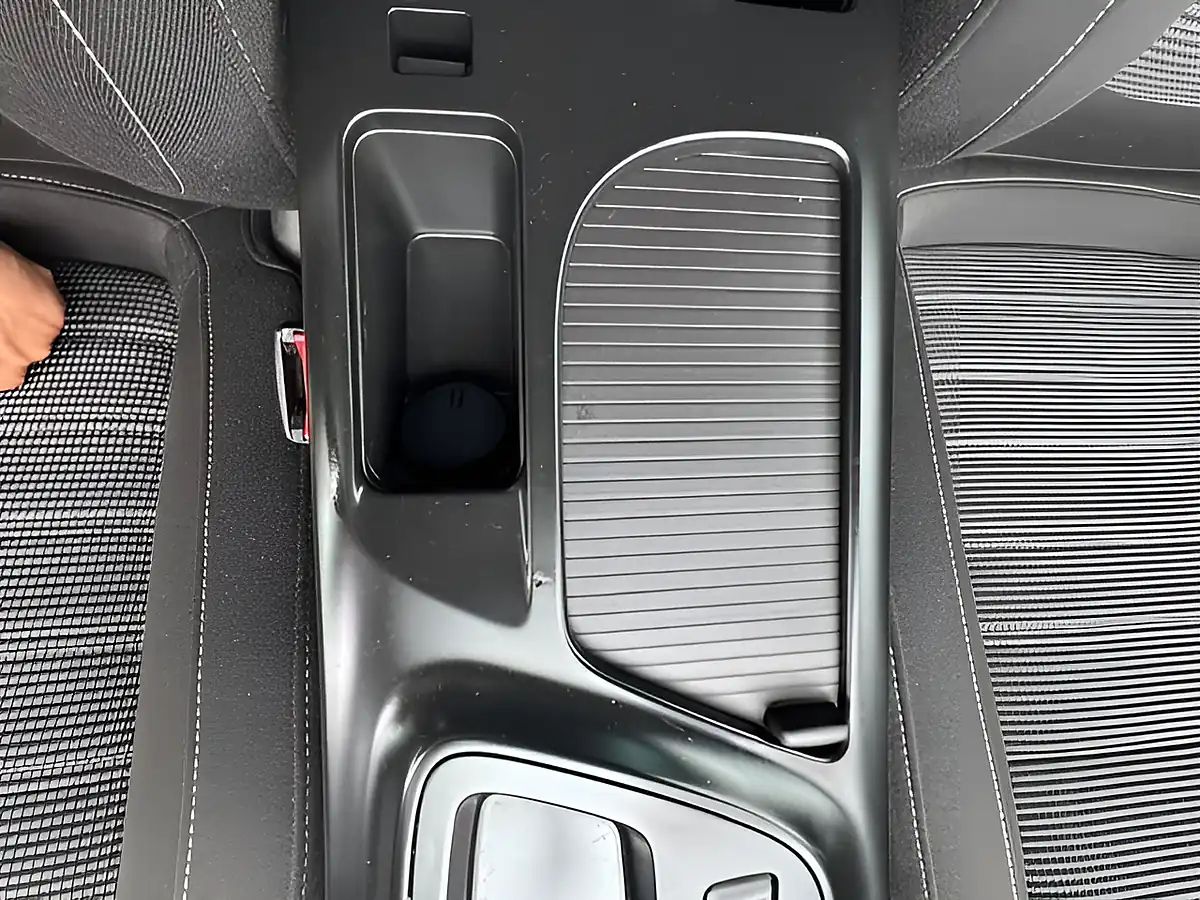 Used 2015 Vauxhall Insignia Sri Vx Line Nav Grey - Interior and Exterior details 12