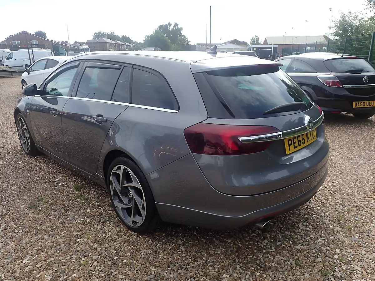 Used 2015 Vauxhall Insignia Sri Vx Line Nav Grey - Interior and Exterior details 16