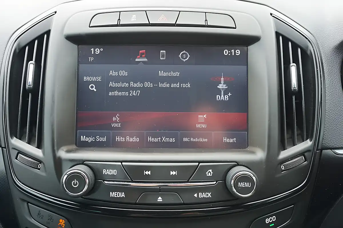 Used 2015 Vauxhall Insignia Sri Vx Line Nav Red - Interior and Exterior details 16