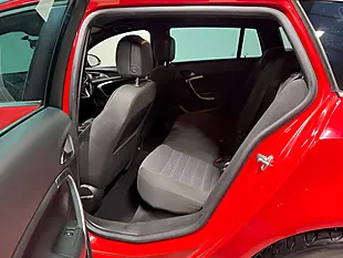 Used 2015 Vauxhall Insignia Sri Vx Line Nav Sports Tourer Red - Interior and Exterior details 10