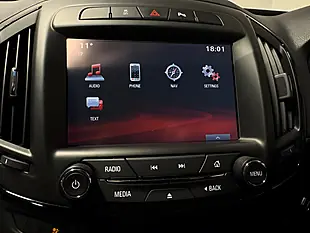 Used 2015 Vauxhall Insignia Sri Vx Line Nav Sports Tourer Red - Interior and Exterior details 12
