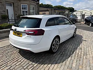 Used 2015 Vauxhall Insignia Sri Vx Line Nav White - Interior and Exterior details 10