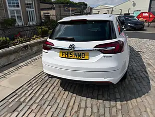 Used 2015 Vauxhall Insignia Sri Vx Line Nav White - Interior and Exterior details 12