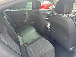 Used 2015 Vauxhall Insignia Sri White - Interior and Exterior details 8