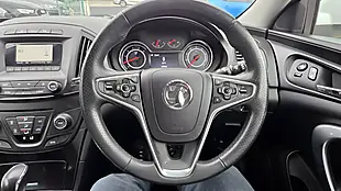 Used 2015 Vauxhall Insignia Sri White - Interior and Exterior details 12