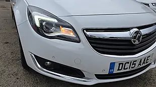 Used 2015 Vauxhall Insignia Sri White - Interior and Exterior details 17