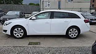 Used 2015 Vauxhall Insignia Sri White - Interior and Exterior details 5