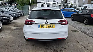 Used 2015 Vauxhall Insignia Sri White - Interior and Exterior details 7