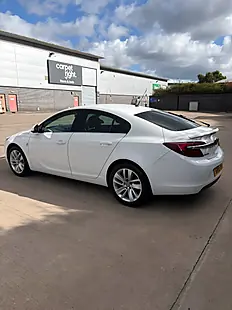 Used 2015 Vauxhall Insignia Sri White - Interior and Exterior details 3