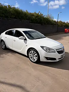 Used 2015 Vauxhall Insignia Sri White - Interior and Exterior details 7