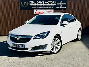 Used 2015 Vauxhall Insignia Sri White - Interior and Exterior details 3