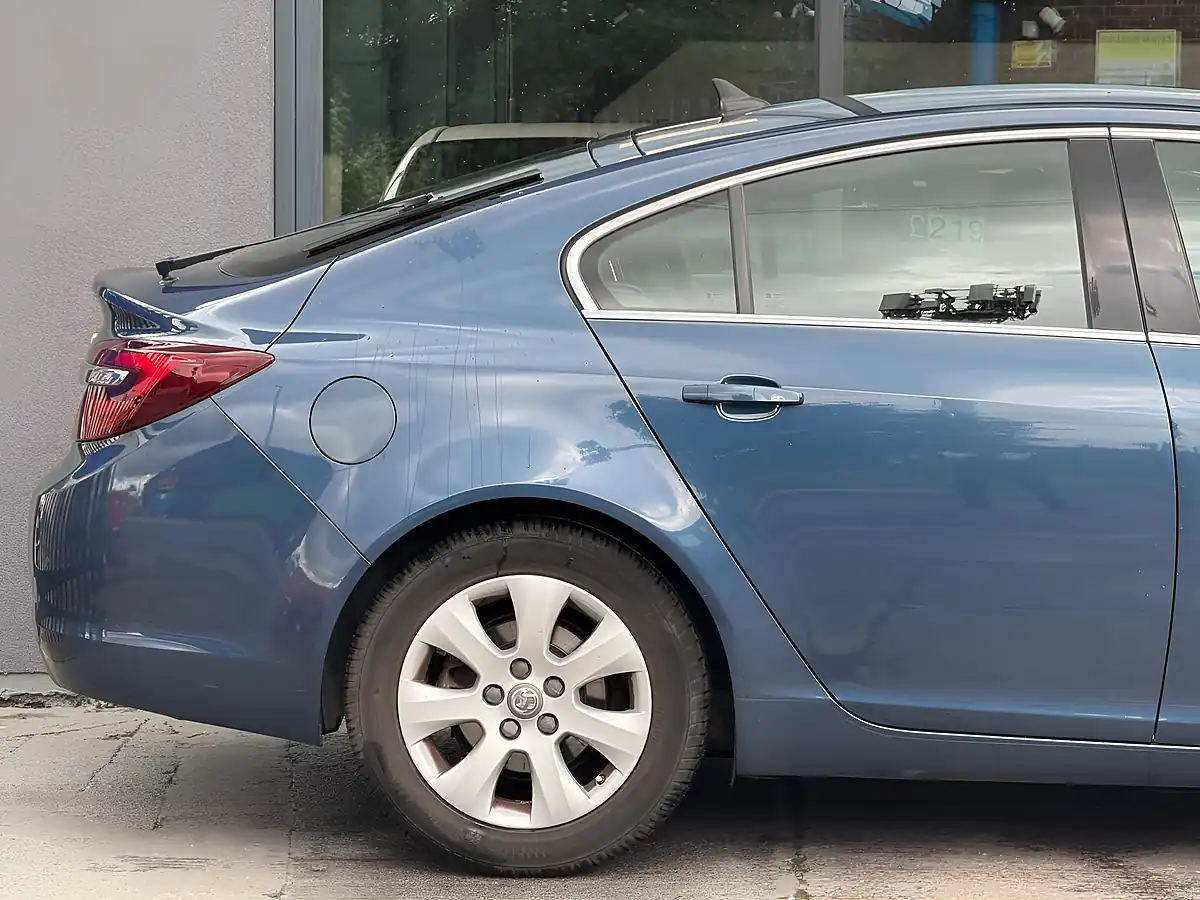 Used 2015 Vauxhall Insignia Tech Line Blue - Interior and Exterior details 11