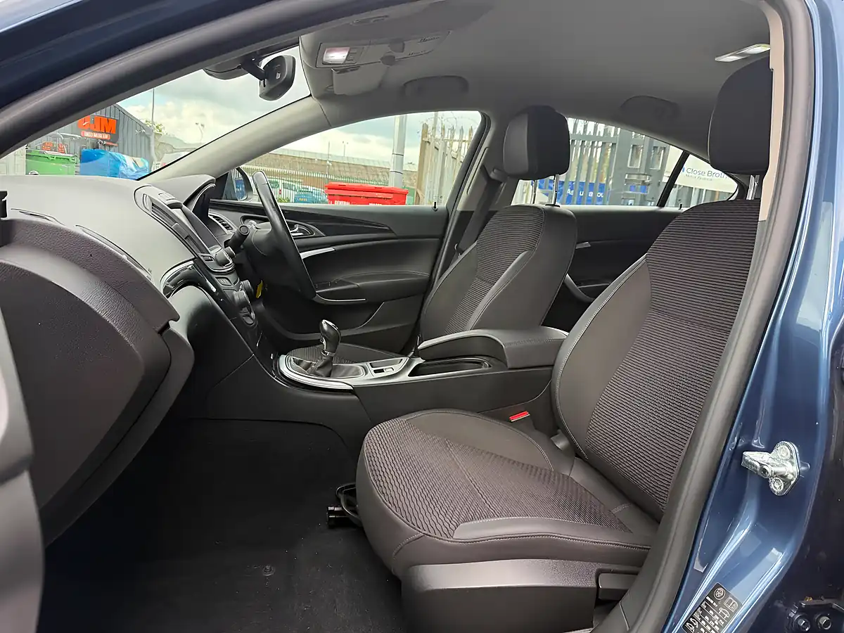 Used 2015 Vauxhall Insignia Tech Line Blue - Interior and Exterior details 14