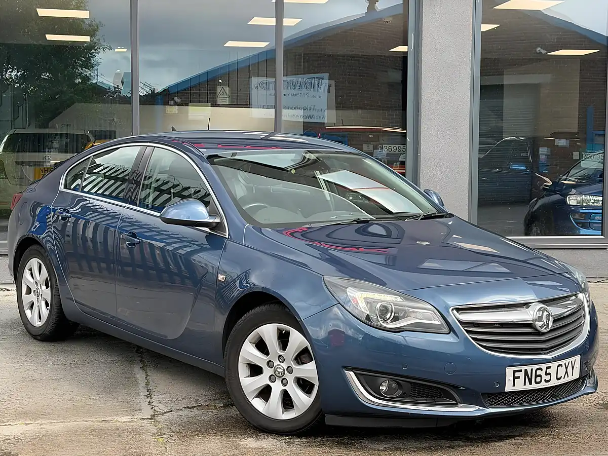 Used 2015 Vauxhall Insignia Tech Line Blue - Interior and Exterior details 2