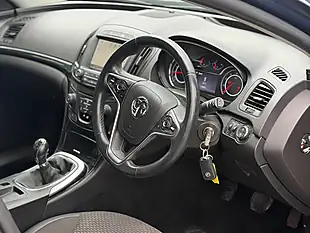Used 2015 Vauxhall Insignia Tech Line Blue - Interior and Exterior details 3