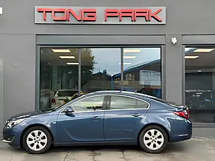 Used 2015 Vauxhall Insignia Tech Line Blue - Interior and Exterior details 7
