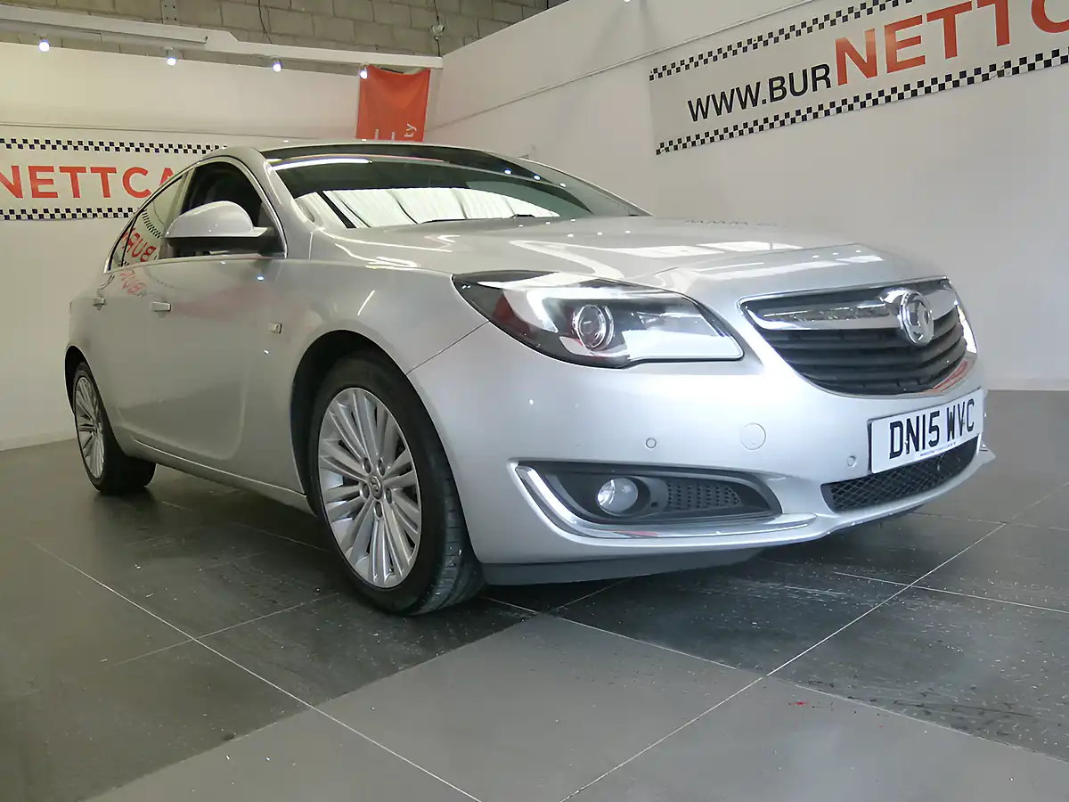 Used 2015 Vauxhall Insignia Tech Line Silver - Interior and Exterior details 9