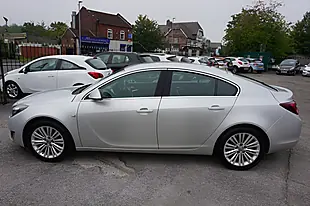 Used 2015 Vauxhall Insignia Tech Line Silver - Interior and Exterior details 4