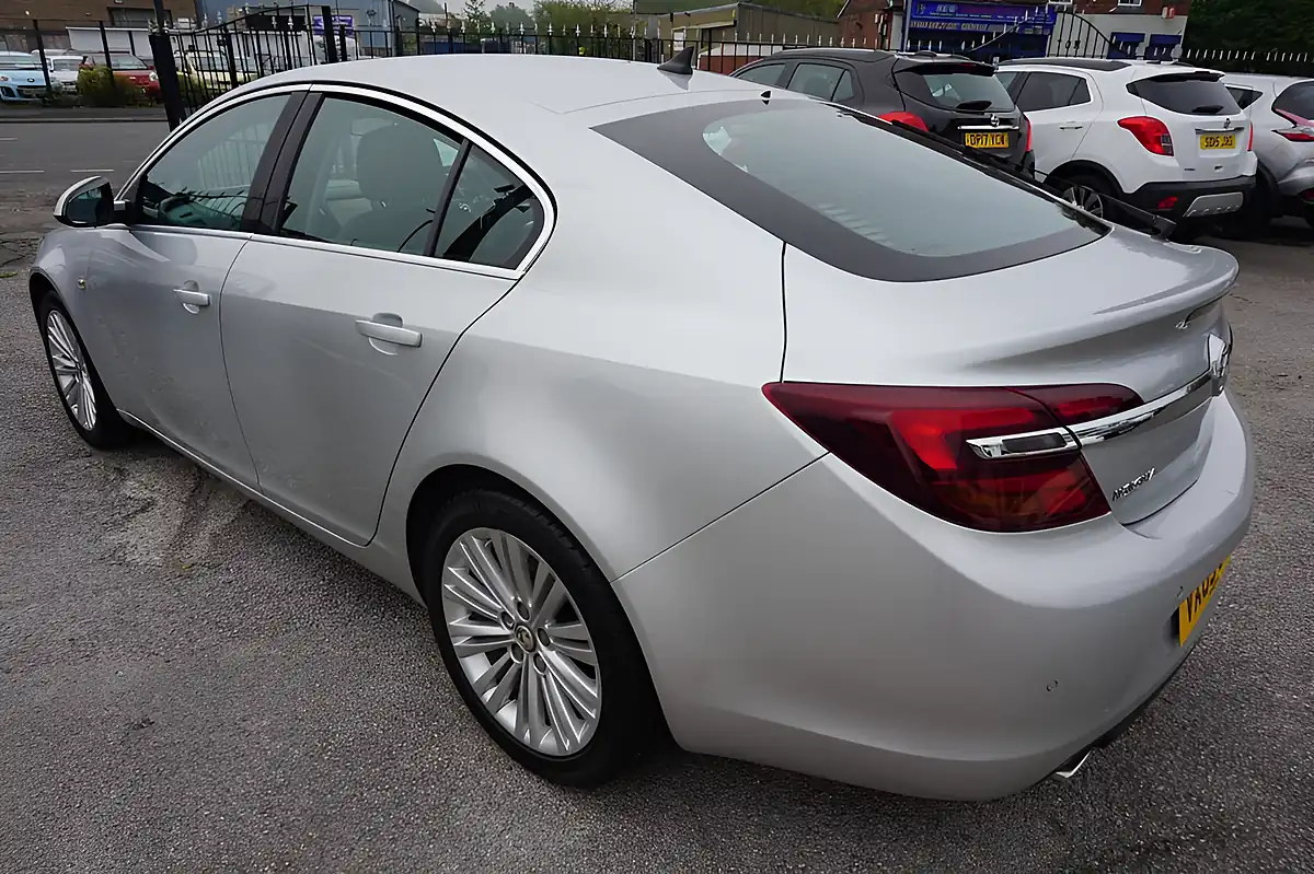 Used 2015 Vauxhall Insignia Tech Line Silver - Interior and Exterior details 5