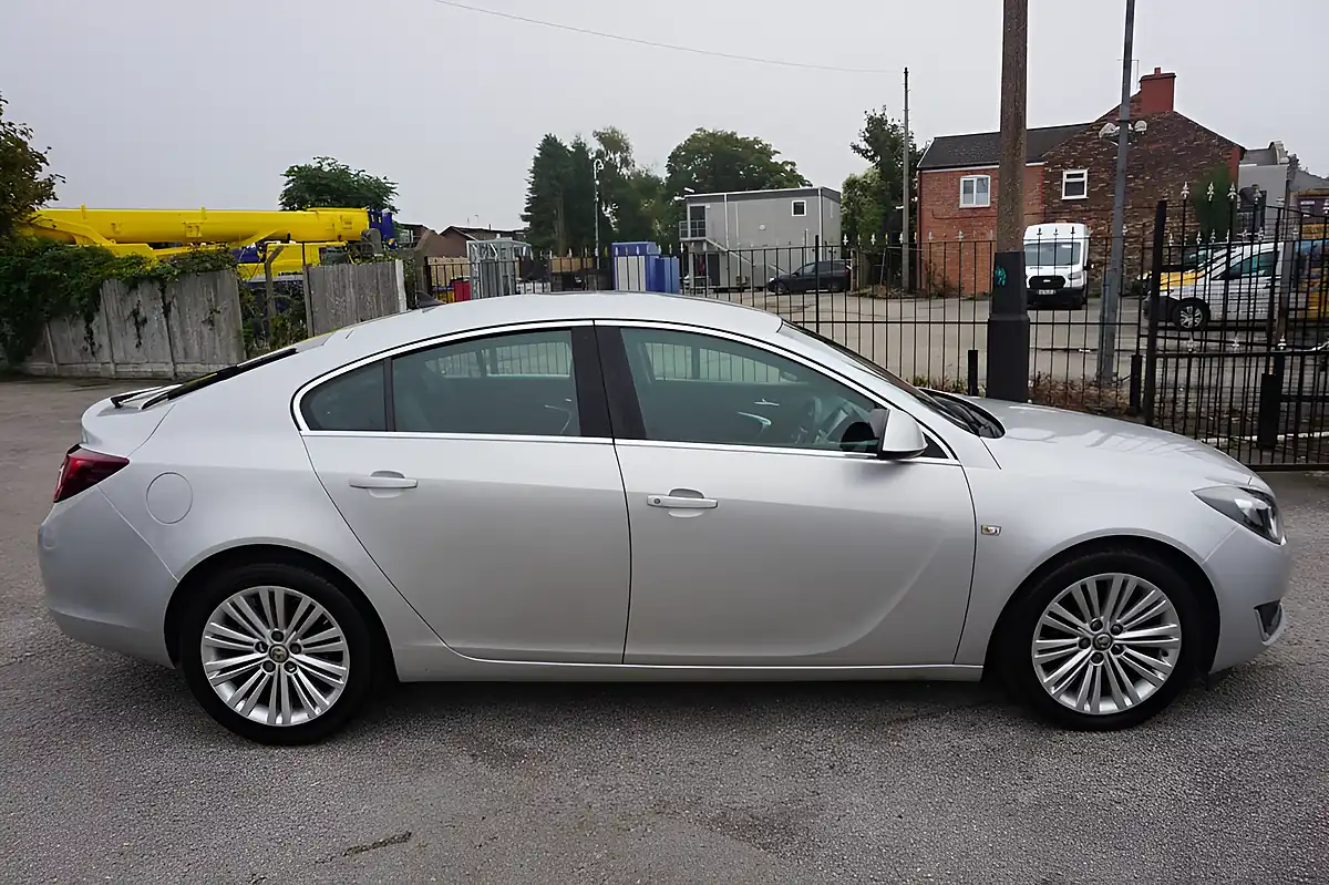 Used 2015 Vauxhall Insignia Tech Line Silver - Interior and Exterior details 8