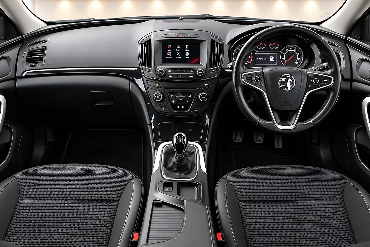 Used 2015 Vauxhall Insignia Tech Line Silver - Interior and Exterior details 13