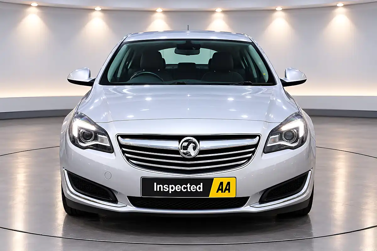 Used 2015 Vauxhall Insignia Tech Line Silver - Interior and Exterior details 2