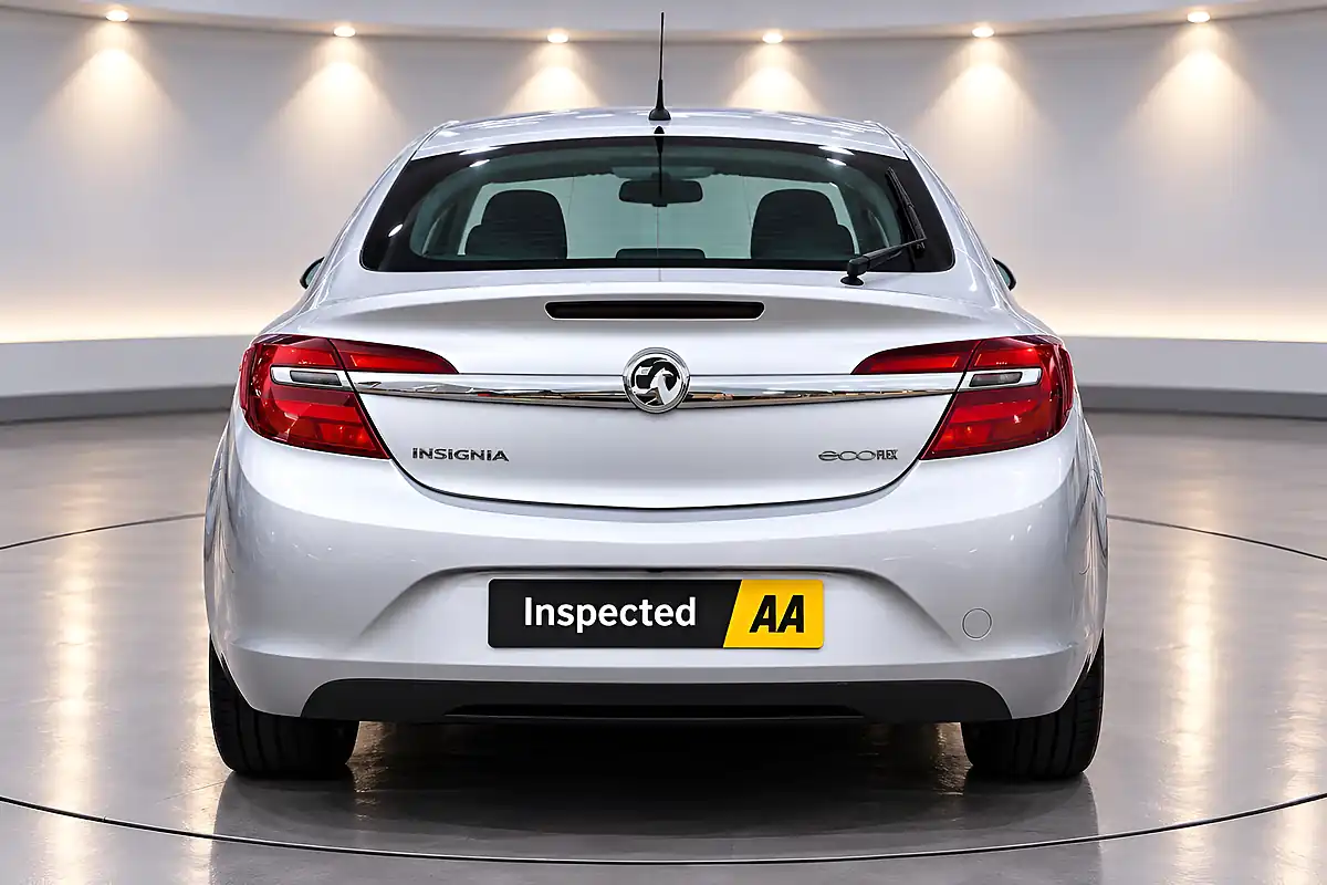 Used 2015 Vauxhall Insignia Tech Line Silver - Interior and Exterior details 5