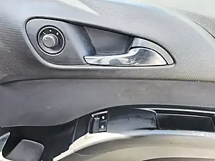 Used 2015 Vauxhall Meriva Exclusiv Silver - Interior and Exterior details 14
