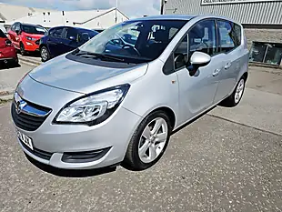 Used 2015 Vauxhall Meriva Exclusiv Silver - Interior and Exterior details 2
