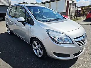 Used 2015 Vauxhall Meriva Exclusiv Silver - Interior and Exterior details 6