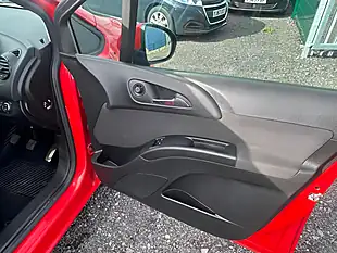 Used 2015 Vauxhall Meriva Life Red - Interior and Exterior details 13