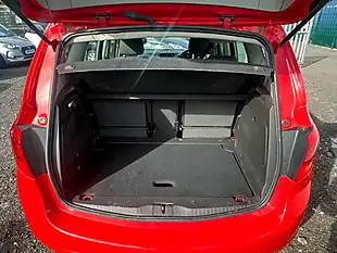 Used 2015 Vauxhall Meriva Life Red - Interior and Exterior details 8