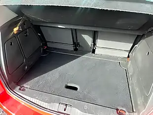 Used 2015 Vauxhall Meriva Life Red - Interior and Exterior details 9