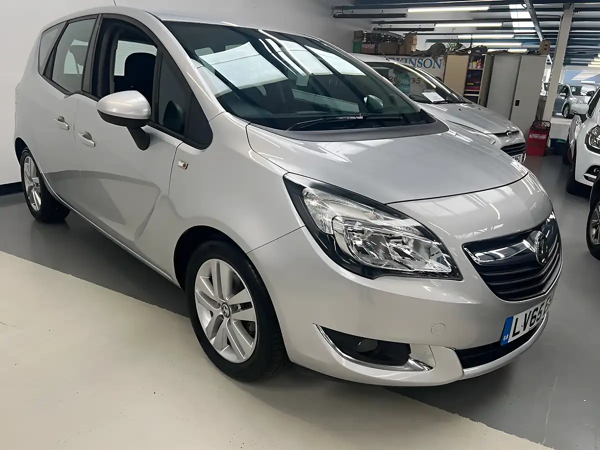 Used 2015 Vauxhall Meriva Life Silver - Interior and Exterior details 2