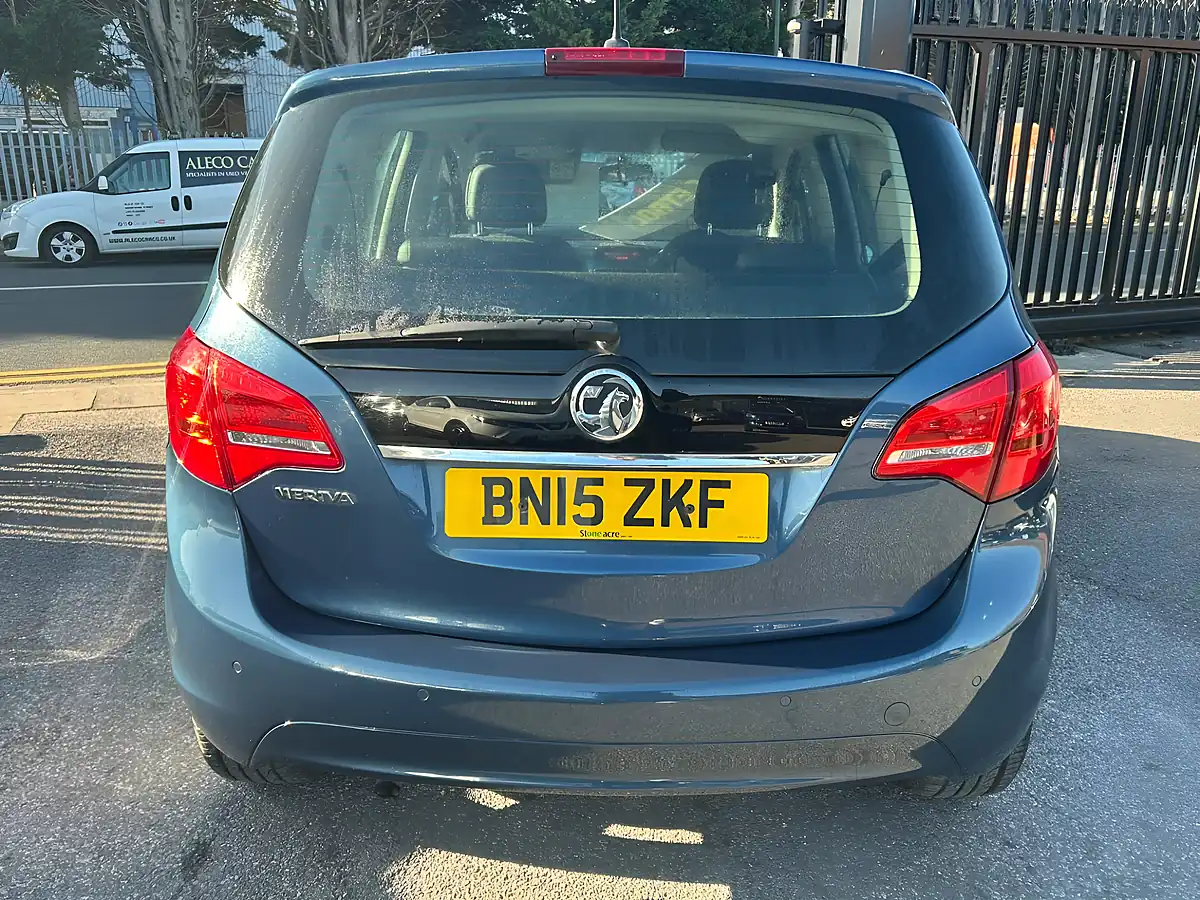 Used 2015 Vauxhall Meriva Tech Line Blue - Interior and Exterior details 5