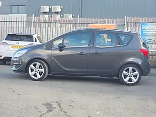 Used 2015 Vauxhall Meriva Tech Line Grey - Interior and Exterior details 18